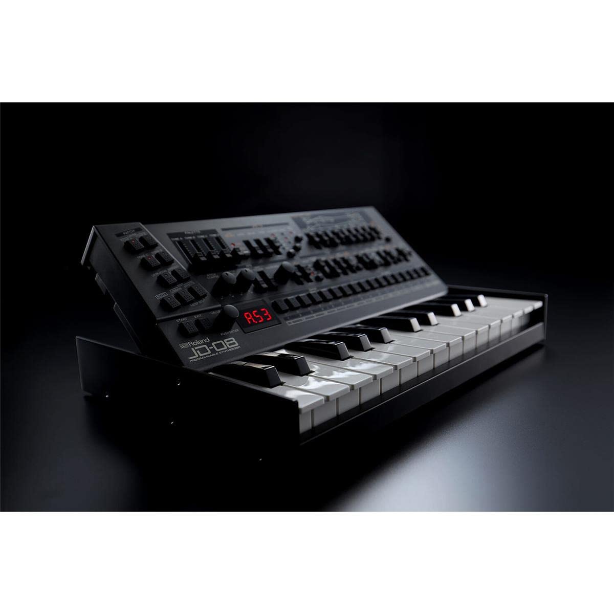 Roland JD-08 Tabletop Sound Module Boutique Synthesizer – Compact, Lightweight, Modern with New Effects and Polyphonic Sequencer