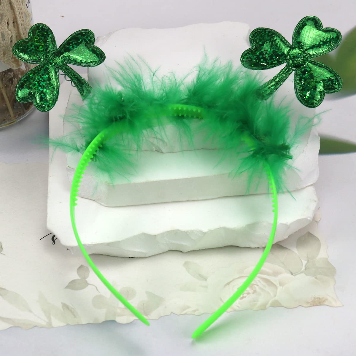 Shamrock Headband St. Patricks Hair Band for Girls Women Clover Hair Accessories Wedding Birthday Shamrock St. Patrick's Day Celebration Party Gift