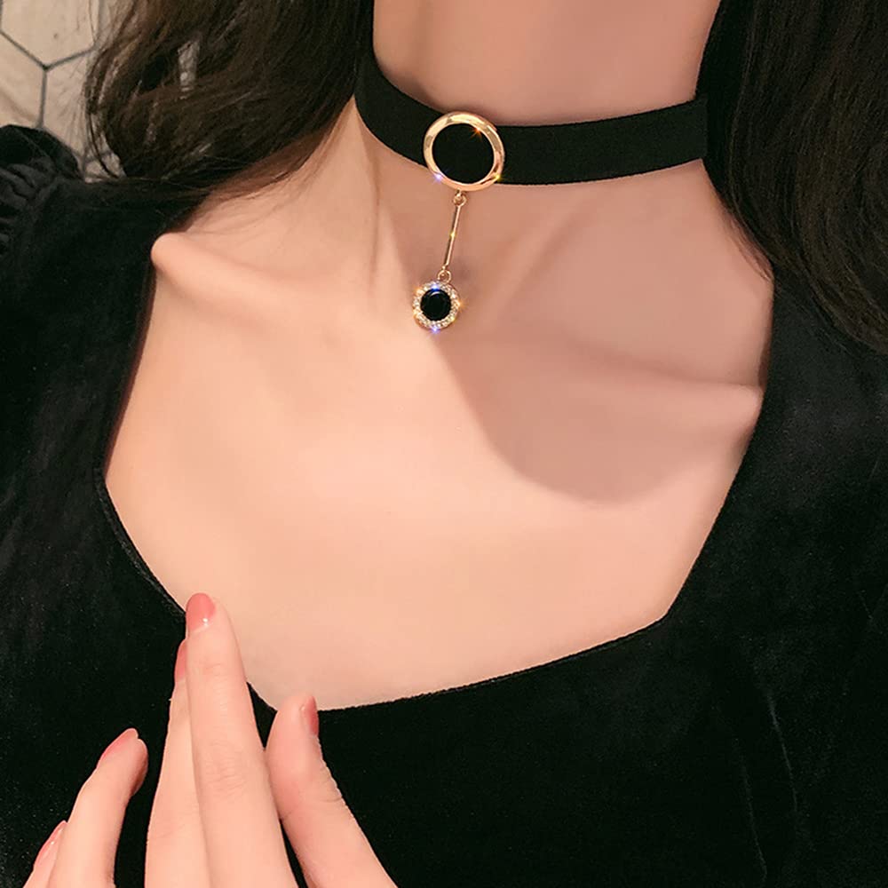 Xerling Black Choker Collar Necklace with Crystal Pendant for Women Boho Wrap Velvet Suede Necklace for Girls Gothic Rhinestone Gem Sexy Necklace