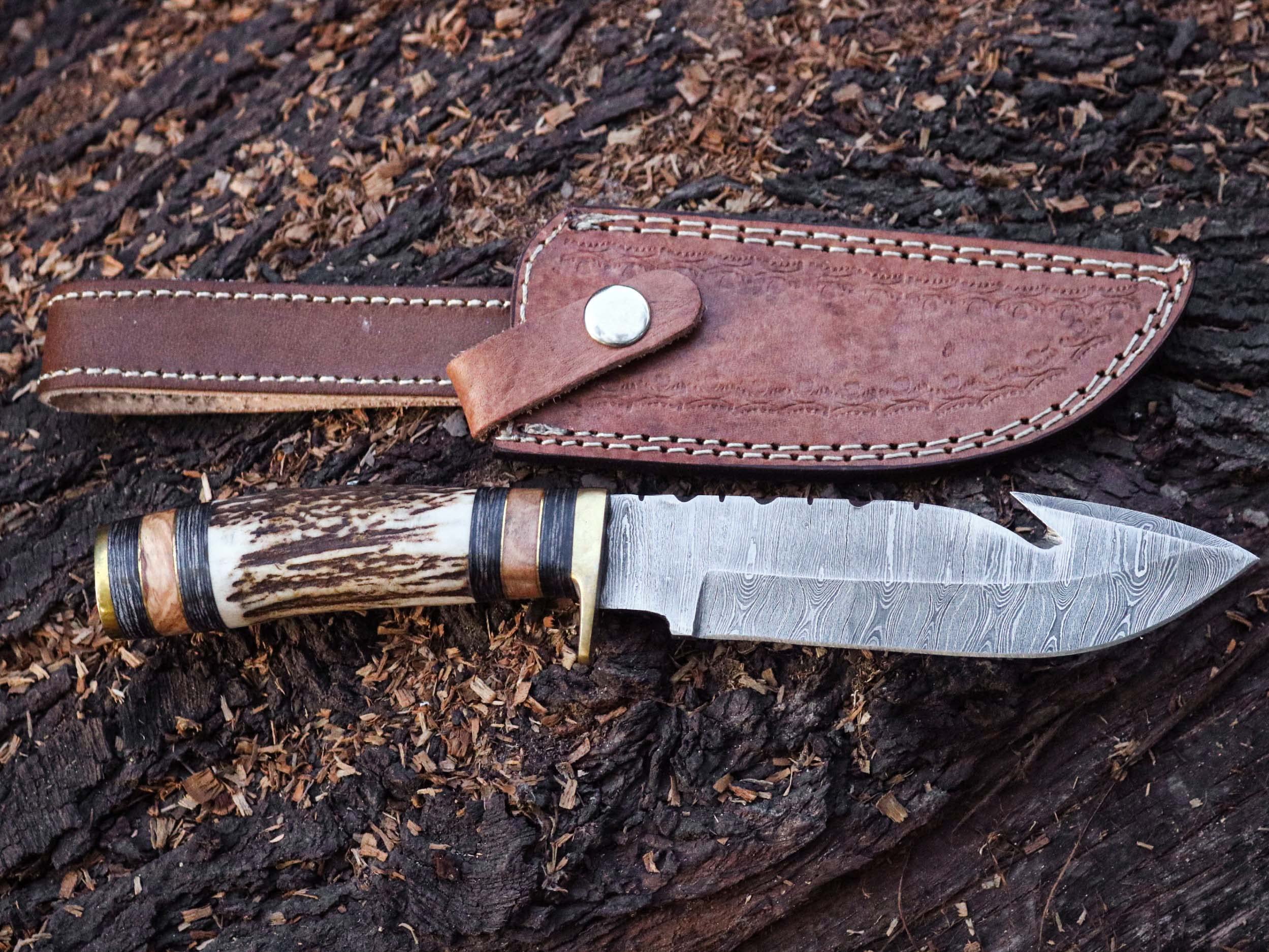 Custom Handmade Hunting Knife gut hook Skinner Fixed Blade Knife Damascus Steel 10'' Overall With Sheath