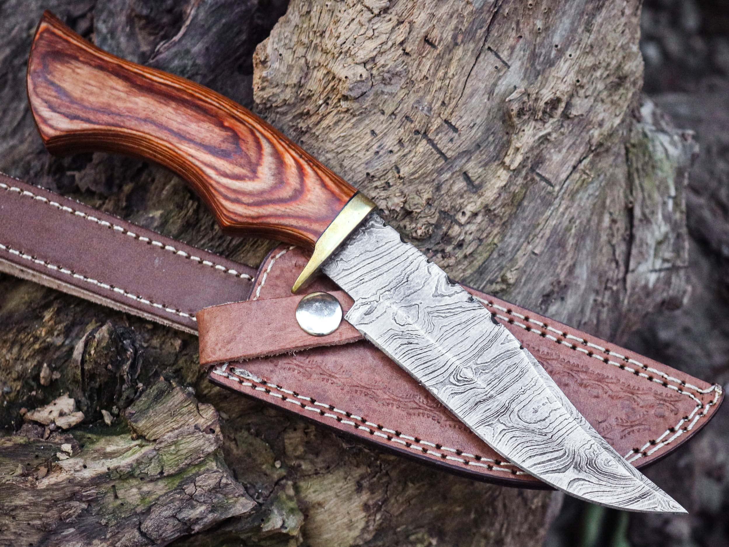 Custom Handmade Hunting Knife Skinner Fixed Blade Knife Damascus Steel 10'' Overall Rose Wood With Sheath