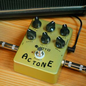 JOYO JF-13 AC Tone Amp Simulator Pedal Bundle with JP-05 Pedal Power Supply Built-in Rechargeable Battery