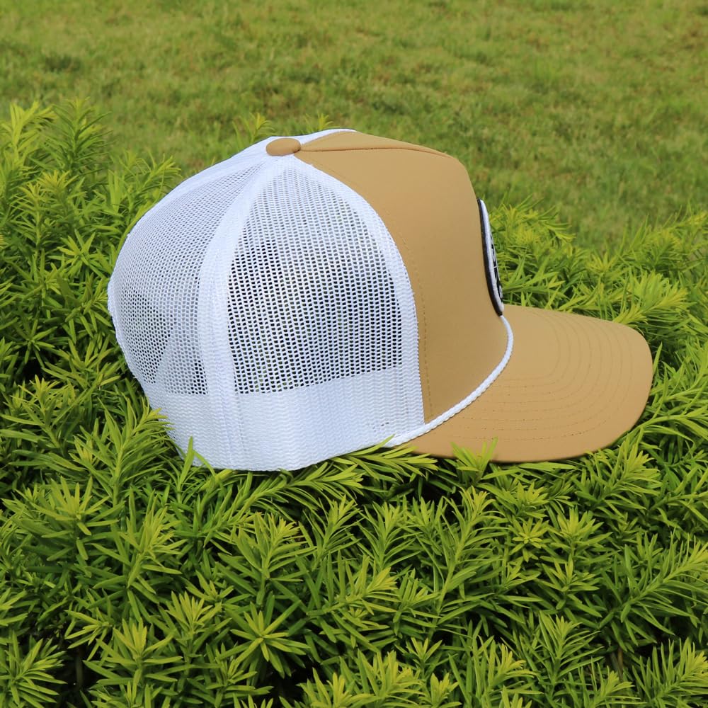 HOOEY Golf Adjustable Snapback Trucker Mesh Back Hat (Tan/White)