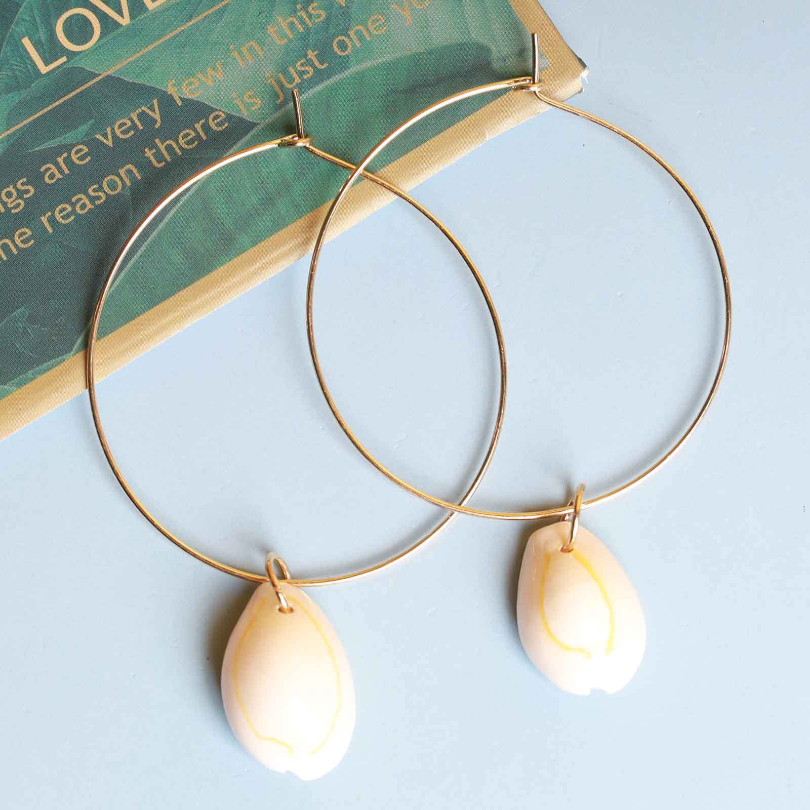 Andelaisi Gold Cowrie Huggie Hoop Earrings with Dangle Drop Pendant, Bohemian Ocean Shell Circle Earrings, Women's Jewelry