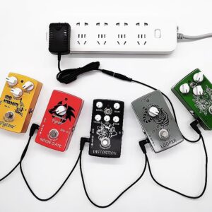 Pigtone Guitar Pedal Powerr Supply Adapter 9V DC 1A 1000mA of Guitar Effect Pedal