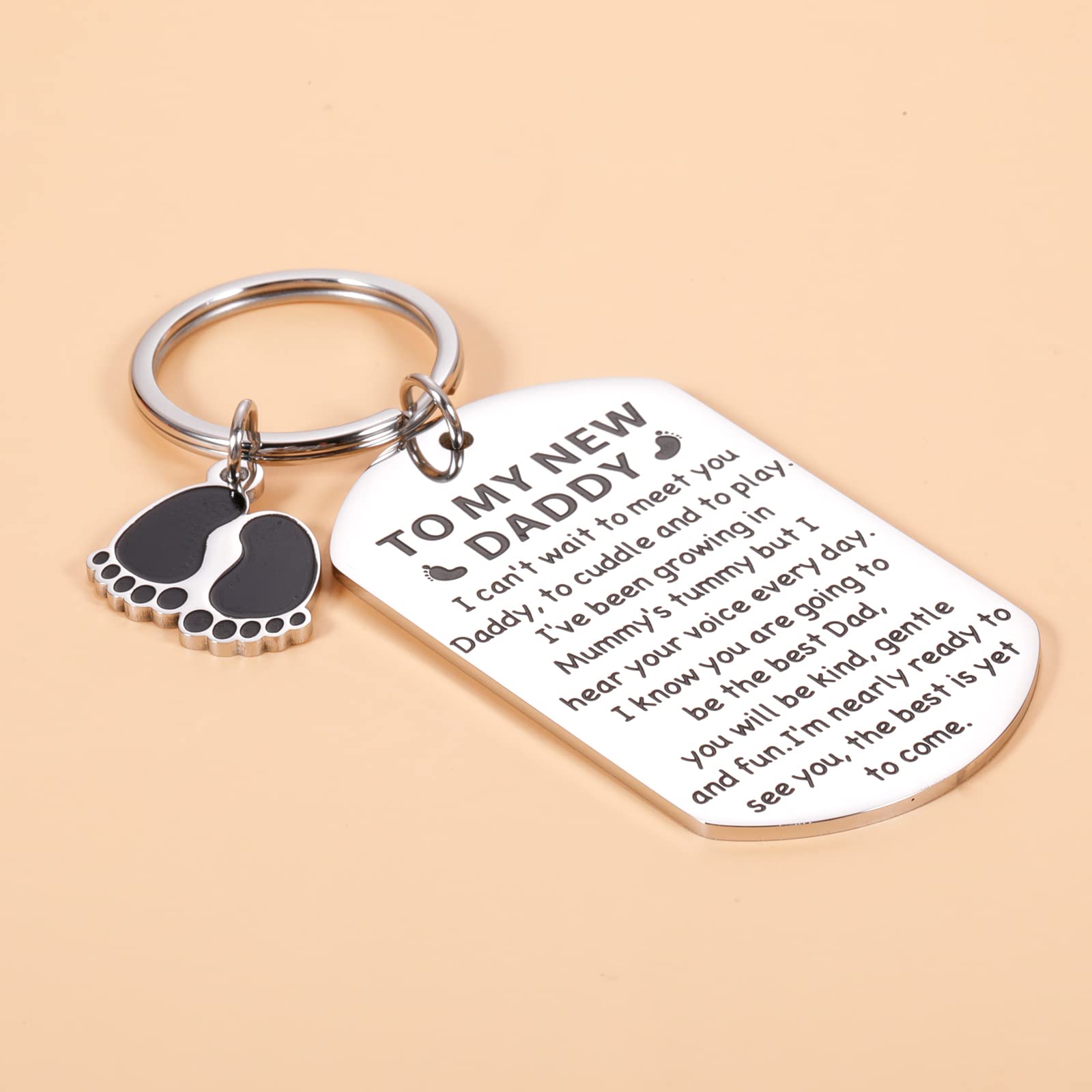 Daddy Dad To Be Gifts New Dad Keychain Gifts for Men First Baby Gift for Dad Daddy Husband Boyfriend from Mom Wife Baby Christmas Pregnancy Announcement Gifts Fathers Day Keepsake from Son Daughter