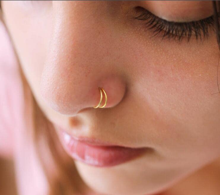 D.Bella Spiral Nose Ring for Single Piercing - Surgical Steel Nose Hoop in Silver, Rose Gold and Black