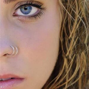 D.Bella Spiral Nose Ring for Single Piercing - Surgical Steel Nose Hoop in Silver, Rose Gold and Black