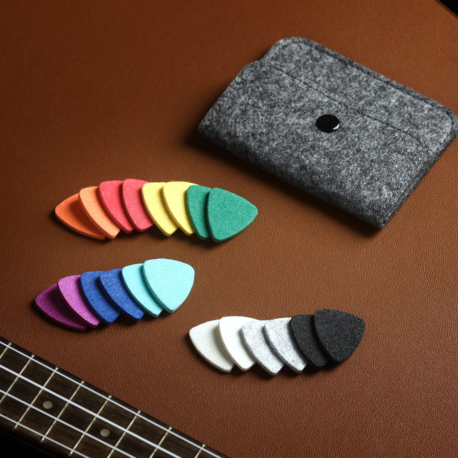 20 Pieces Felt Ukulele Picks,Felt Heart Shape Pick for Ukulele Guitar Bass with pick holder case (Multiple colors) (general, 10 mixed colors)