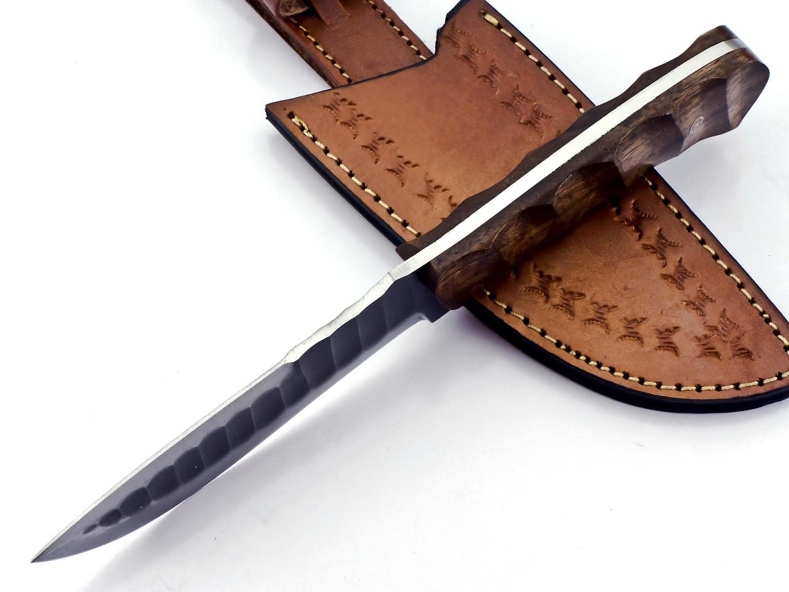 UK UNIQUE SHARP KNIVES BK-780 Handmade D2 Stainless steel 10 Inches Hunting knife- Beautiful Walnut wood Handle