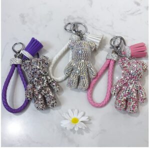 BONICI Girls Fashionable Diamond Bear Pendant Keychain Bling Sparkle Luxury Bear Key-Chains Keyring Gift Pendant for Handbag Tote Purse Backpack Bag Decoration Car Key Tassel Wrist Strap -White