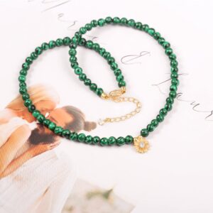 PERNNLA PEARL Protection Malachite Crystal Beaded Necklace for Women Cute Daisy Flower Gold Pendant Choker Necklace Dainty Handmade Boho Jewelry 15”