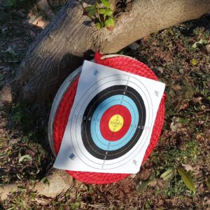 Traditional Hand-Made Straw Archery Target, 19.6 * 19.6 Target with Rope Handle Paper and Archery Accessory Tools for Home Outdoor Shooting Practice (2-Layer)