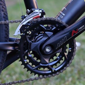 FOMAS Crankset,Mountain Bike Crankset,Square Taper crankset,Fit to 8 Speed Or Less Freewheel and Cassette,22/32/42T Bicycle Crankset,170mm Crank Arm,Suitable for 9/16" Pedal.