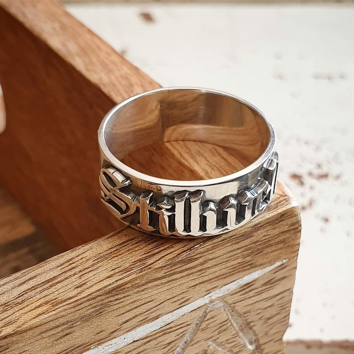 Elefezar Personalized Old English Name Ring 925 Sterling Silver Custom Thick Band Customized Nameplate Ring Silver