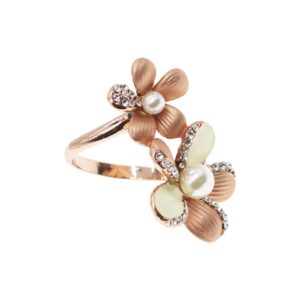 HSQYJ Fashion Crystal Flower Ring Elegant Rhinestone Cocktail Statement Rings Uniquely Stylish Fashion Creative Engagement Jewelry for Women Silver Plated