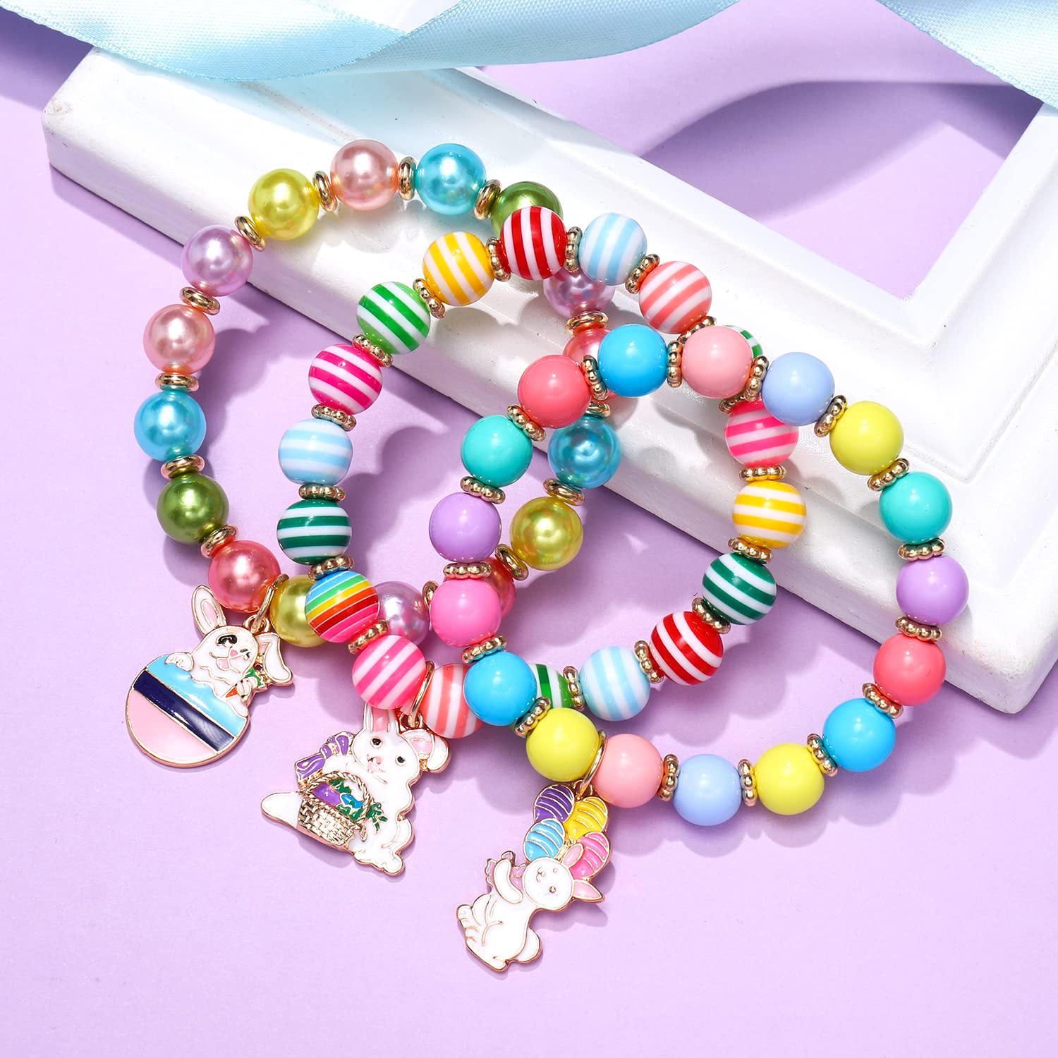 HEIDKRUEGER Beaded Bracelets Easter Charm Bracelet Set Rhinestone Colorful Bunny Egg Letter Beads Stretch Bracelets for Women Teen Girls Personalized Happy Easter Jewelry Gift