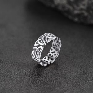 FaithHeart Irish Knot Band Ring for Women Size 8 Stainless Steel Old-school Celtic Knot Stackable Wedding Bands