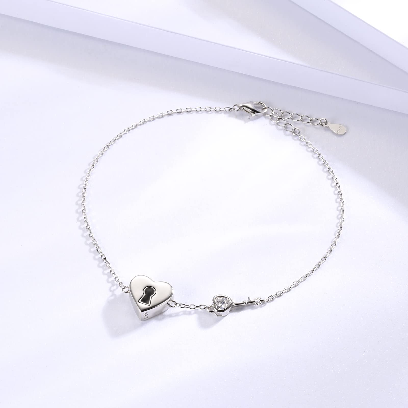 Love Heart Padlock Urn Bracelet - Sterling Silver Always in My Heart Ashes Keepsake Memorial Locket Cremation Jewelry Gifts for Women Loss Loved Ones