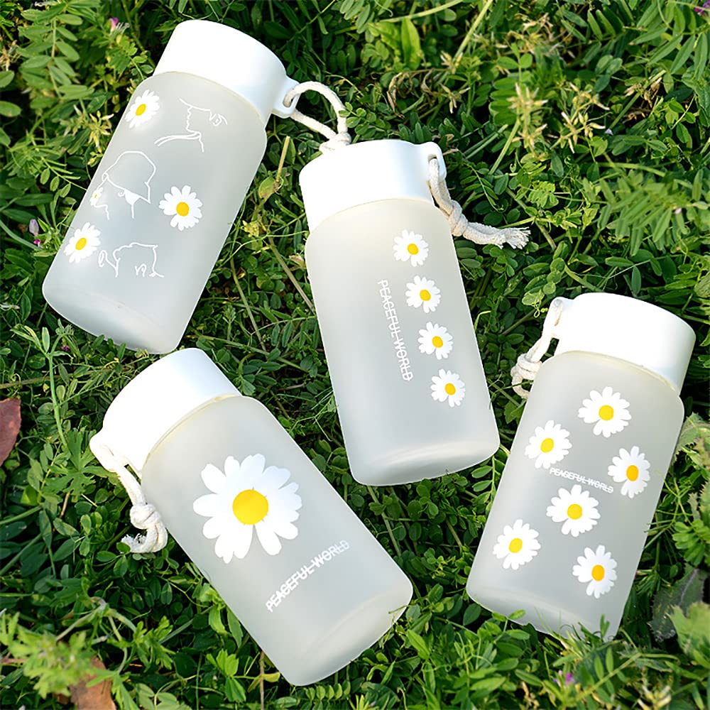 JZSMY 500ml Plastic Bottle Little Daisy Matte Water Bottles with Portable Rope Travel Water Cup Juicing Bottles Tea Cup Female Student Creative Handy Cup Plastic Water Bottles (1Pcs Six Flowers)