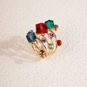 Jumwrit Gold Knuckle Ring Spiral Wrap Twist Ring Colorful Rhinestone Ring Open Finger Ring with Square Trendy Ring for Women Girls