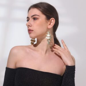 Layered Leaf Earrings - Lightweight Chandelier Earrings for Women, Vintage Statement Earrings (Gold Square)