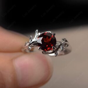 LUO Round Shaped 1.68 CT Garnet Ring Branch Promise Ring 925 Sterling Silver January Birthstone Ring for Women US Size 8