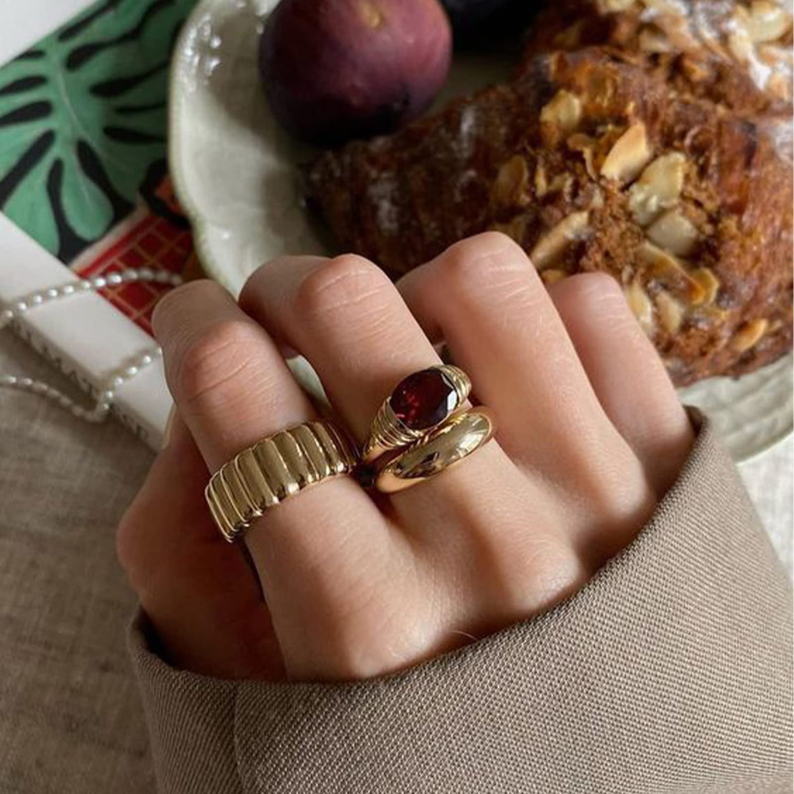 AllenCOCO Gold Ring for Women Trendy Ruby Ring Red Gemstone Chunky Ring 18k Gold Plated Band Ring Signet Statement Ring