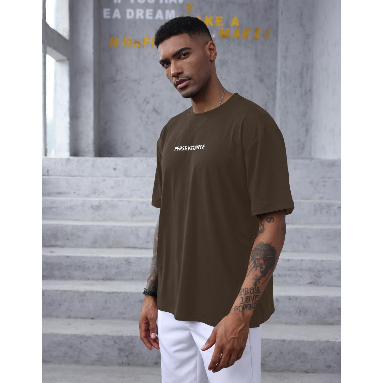 YawYews Men's Fashion Workout T-Shirt Casual Short Sleeve Plain T Shirts Loose Athletic Gym Shirts A Brown