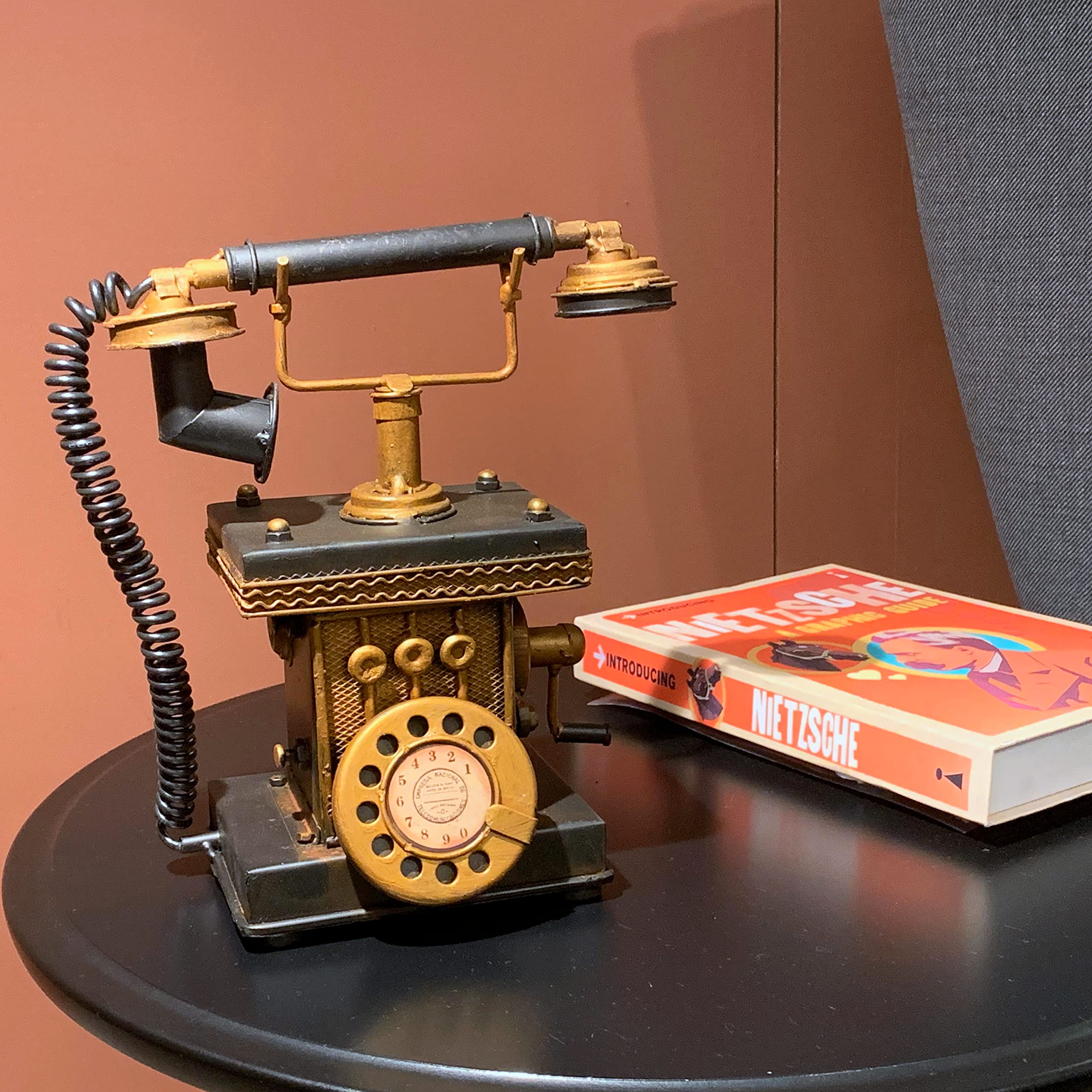 VANLAXY Creative Retro Decorative Phone Model Telephone Coin Bank Money Saving Antique Phone Figurine Cafe Bar Window Decor Model Home Desk Decoration