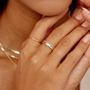 Pearich 14K Gold Filled Rings Band Rings for Women Gold Stacking Rings Thin Gold Ring Plain Statement Ring for Women Comfort Fit Size 7