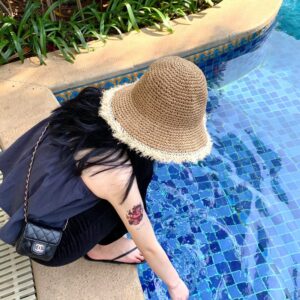 Floppy Straw Sun Hat for Womens Foldable Packable Wide Brim Summer Beach Hat Crochet Frayed Bucket Hat (M, Khaki)