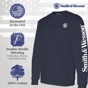 Smith and Wesson® Officially Licensed Men's Solid Graphic T-Shirt, American Flag and S&W Long-Sleeve Logo Classic Tee (US, Alpha, X-Large, Regular, Regular, Navy)