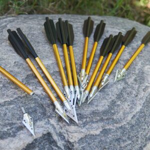 Lamehfyo Mini Crossbow Bolts Aluminium Crossbow Bolts Arrows 6.25" Crossbow Arrows with Metal Broadheads Tips Outdoor Hunting Fishing Target Practice (Yellow)