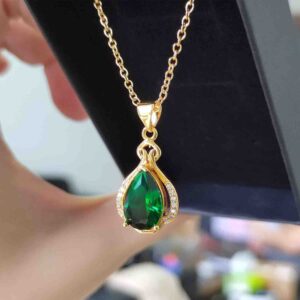 CXUEMH Emerald Necklace Y-shaped Necklace Gold Plated Copper Pear-Shaped Teardrop Necklace Heart Necklace Diamond Pendant Necklace with Rhinestone Inlaid Jewelry for Mom (Green C)