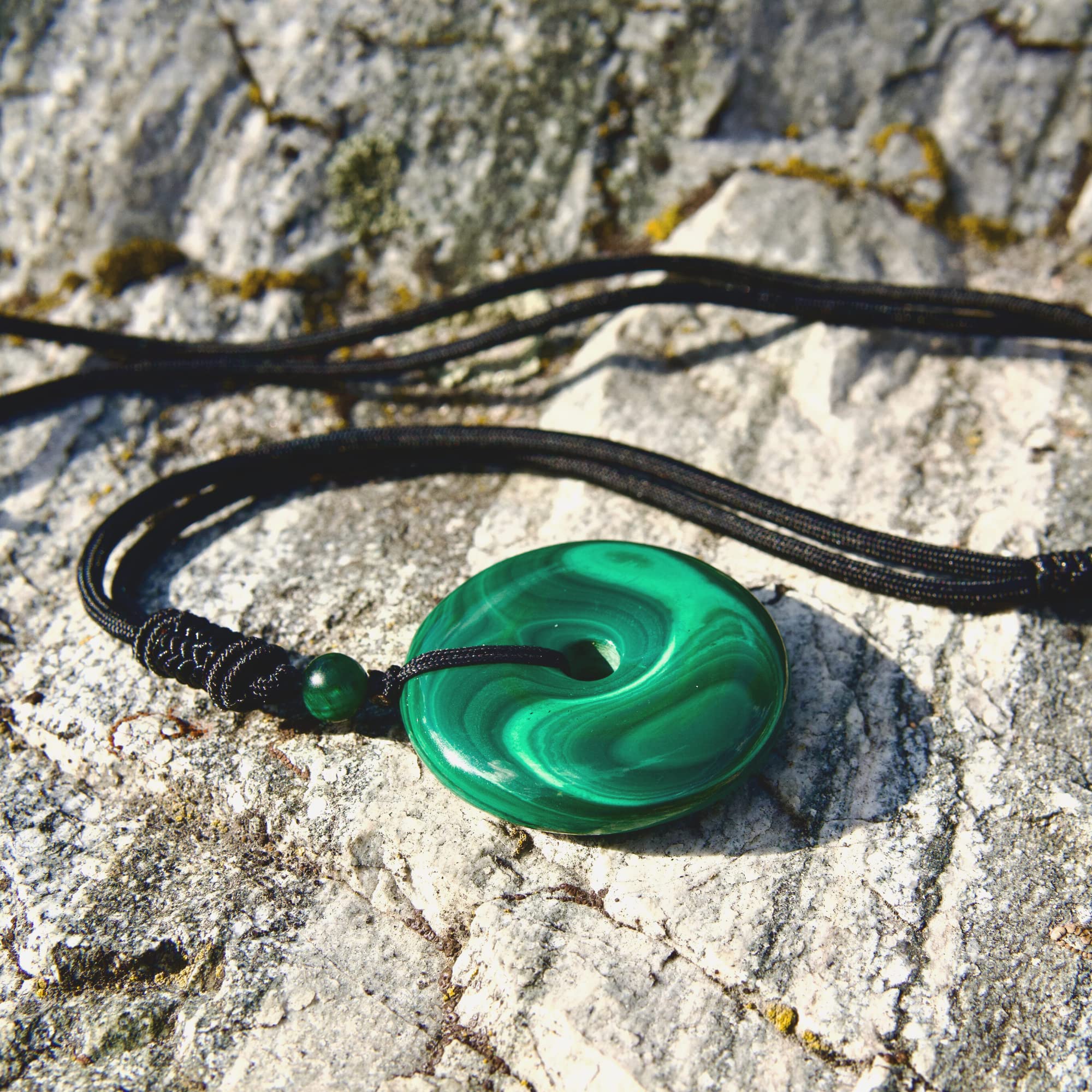 Alaigra Malachite Necklace Natural Malachite Stone April Birthstone Necklace Azurite Malachite Crystals Pendant Healing Aura Reiki Spiritual Jewelry