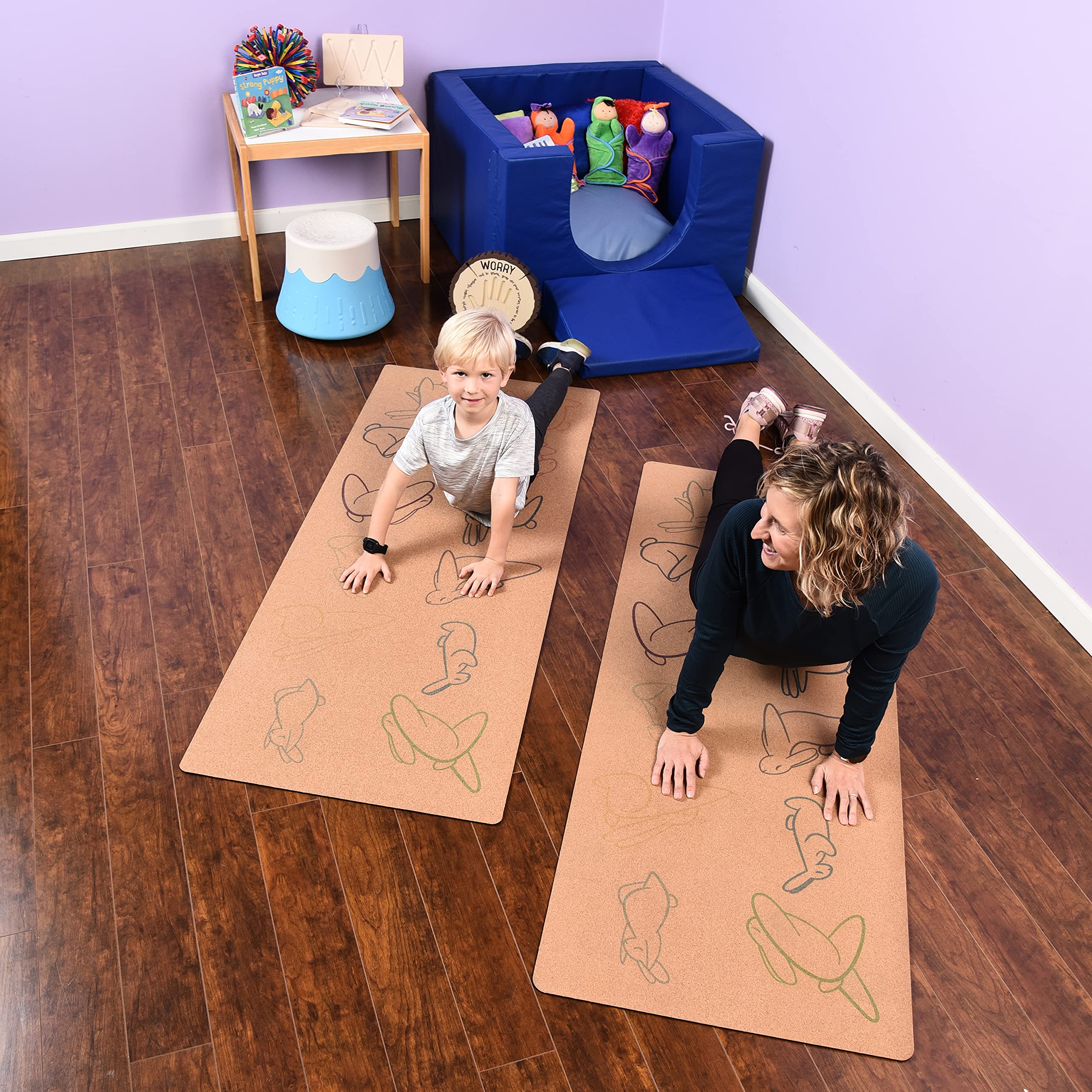 Constructive Playthings Bunny Cork Yoga Mat, Yoga Mat for Home and Classroom, Eco-Friendly Yoga Mat for Kids, Ages 3 Years & Older