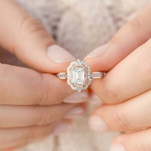 Fashion Women's Zirconia Bling Diamond Engagement Wedding Ring Gift for Your Lover, Gifts for Women/Mom