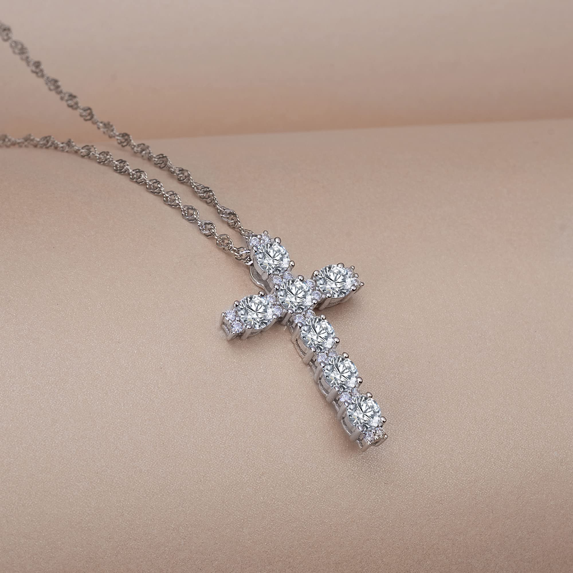 CannyCat Moissanite Cross Pendant Necklace for Women 4.0 mm 27 pieces 2.3 CTTW D-E-F color VVS Moissanite Diamond Cross Necklaces Platinum Plated Sterling Silver 16+2” Chain Anniversary Womens Gift