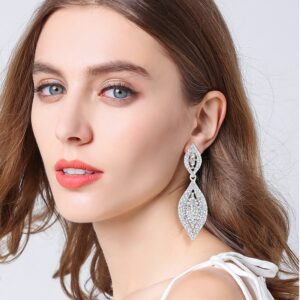 Jstyle 4 Pairs Clip on Earrings for Women Rhinestone Crystal Wedding Earrings Elegant Silver Teardrop Drop Dangle Clip on Earrings for Bride Bridesmaid Non Pierced Earrings Classic Style