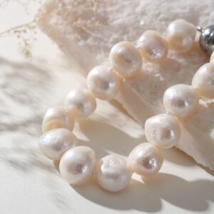 NW White Baroque natural freshwater pearl bracelet (white, 8.2 inch)