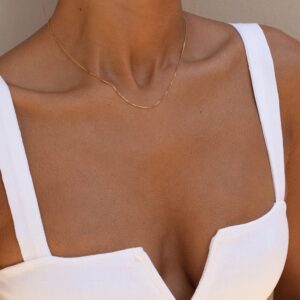 Vavily Minimalist Thin 18K Gold Chain Box Necklace Short Small Gold Chain Choker Necklaces for Women