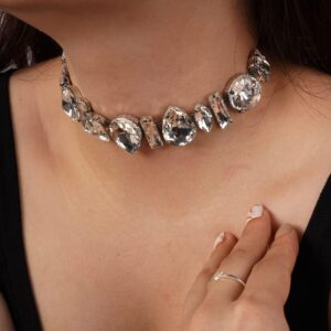 Missgrace Boho Women Dainty Chunky Short Rhinestones Prom Choker Necklaces for Women Luxurious Bar Choker Necklace for Women