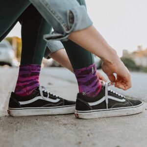 MERGE4 Purple Water Color Quarter Crew Socks for Men and Women