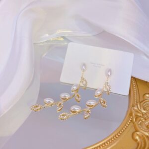 Wedding Earrings for Brides、Bridal Bridesmaid Silver Earrings for Wedding Crystal Cubic Zirconia Bridal Drop Earrings for Women Prom Pearl earring