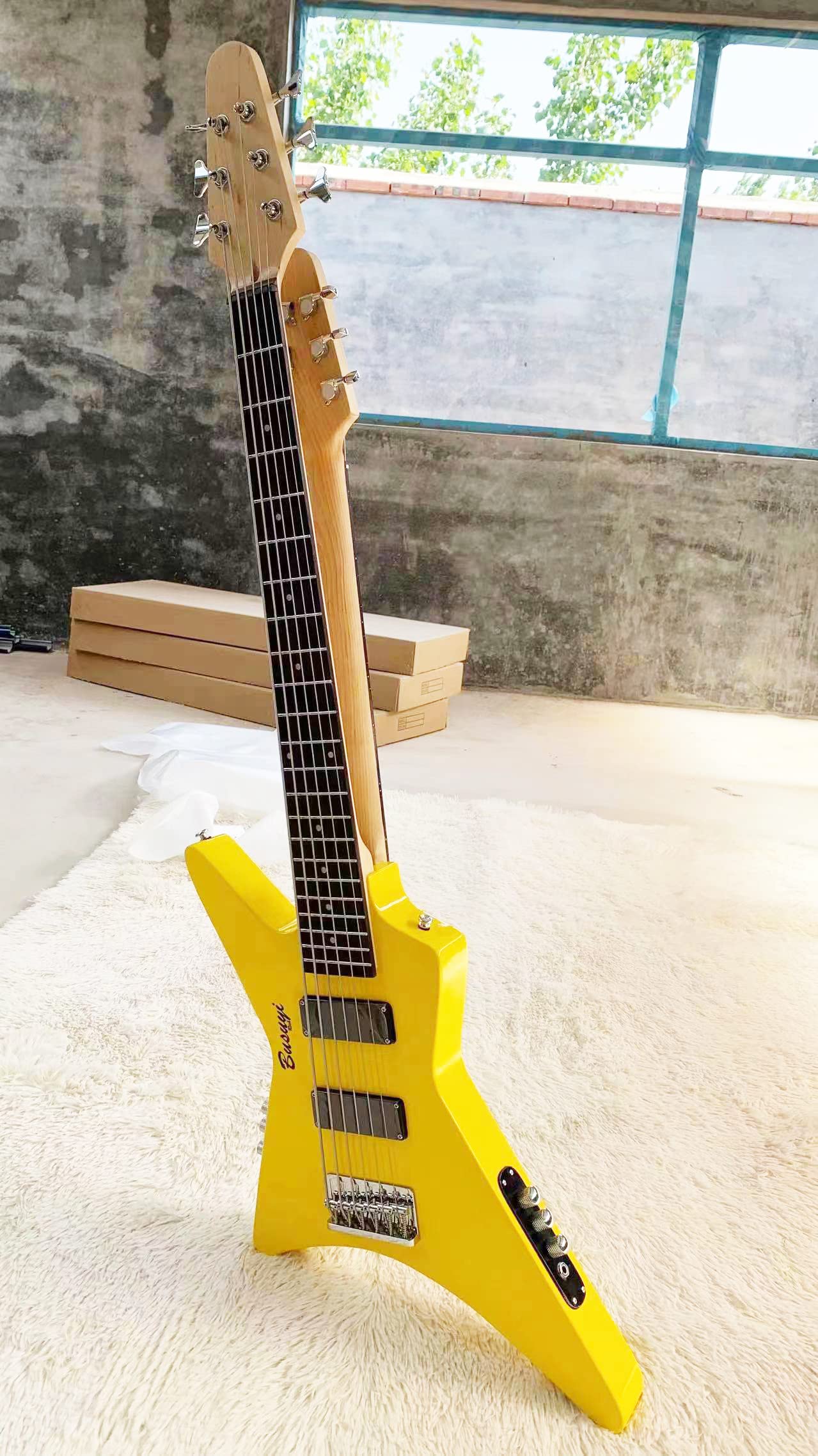 6 String bass/ 6 string guitar Busuyi Guitar (Yellow)