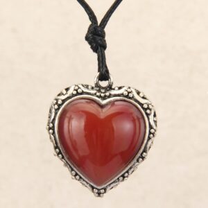 GelConnie Leather Pendants for Women Red Heart Necklace Alloy Agate Pendant Necklace Ethnic Brown Leather Necklace Choker Chunky Pendant Necklaces