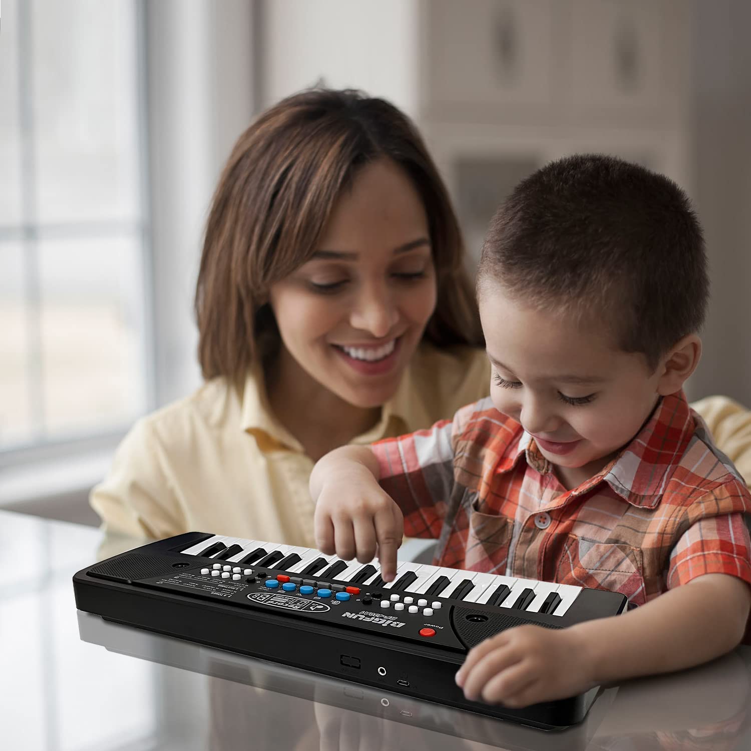 Piano Keyboard for Kids, EOOLEOW 37 Keys Portable Electronic Piano for kids with Microphone - Music Keyboard Piano Toys for 3 4 5 6 7 8 9 Year Old Boys and Girls (Black)