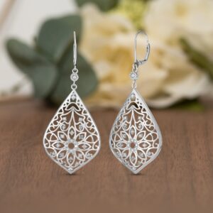 Natalia Drake Large Antique Style Drop Dangle Leverback Bridal 1/4 Cttw Diamond Earrings for Women in Rhodium Plated 925 Sterling Silver