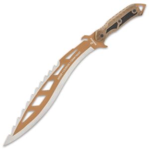 united cutlery usmc desert ops sawback kukri with sheath - stainless steel blade, serrations, non-reflective, abs handle, shoulder strap scabbard, cut through brush, for trailblazing - length 22”